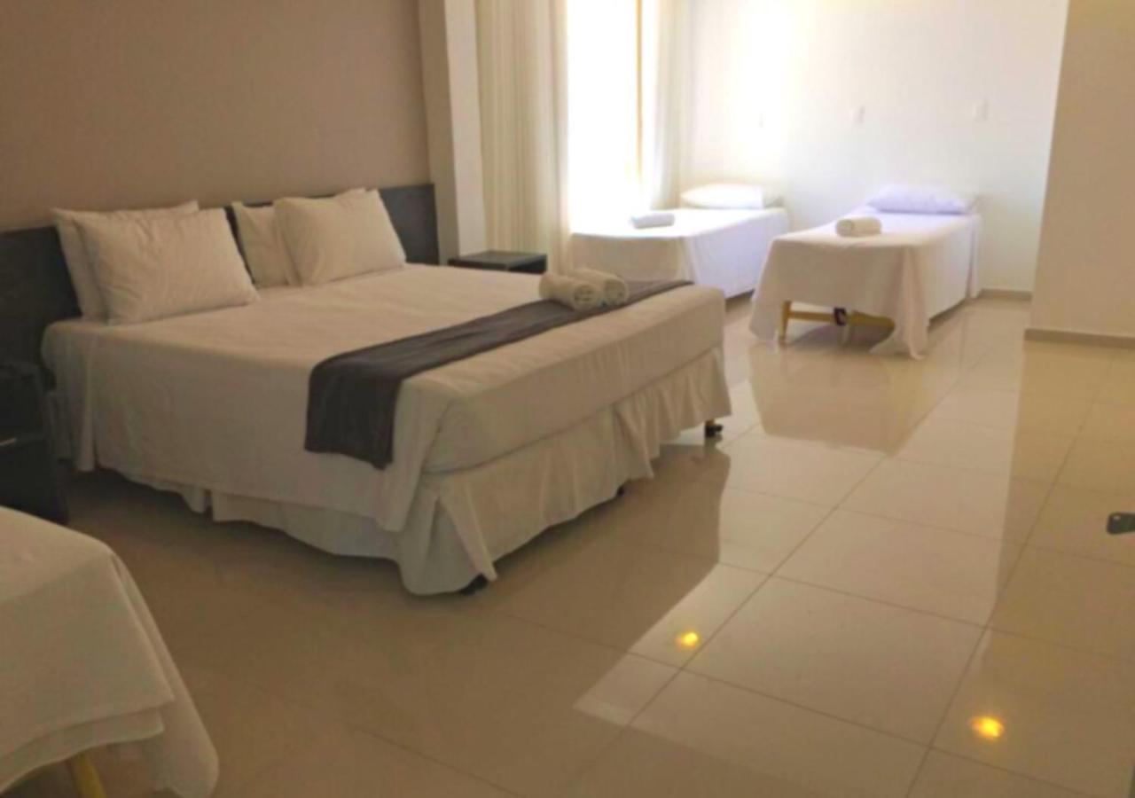Scenarium Hotel Жабуатан-дус-Гуарарапис Экстерьер фото